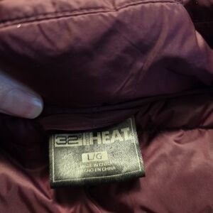 32 Degrees Women's Burgundy Puffer Jacket